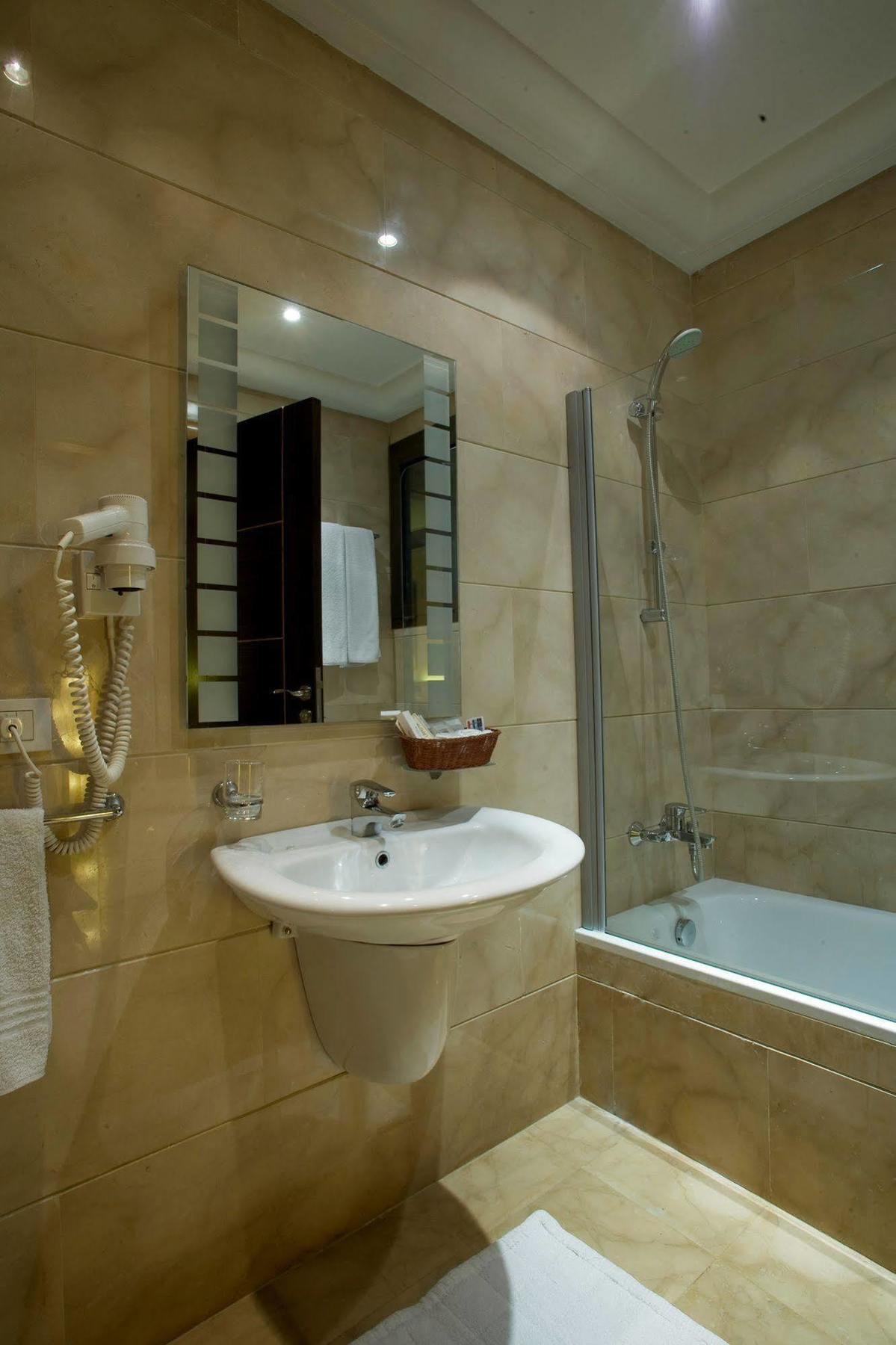 Lahoya Beirut Apartamento Exterior foto